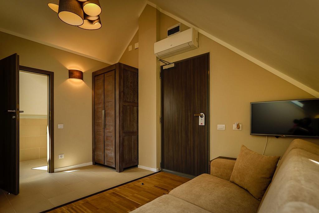 Delta Boutique & Carmen Silva Resort Crisan  Quarto foto